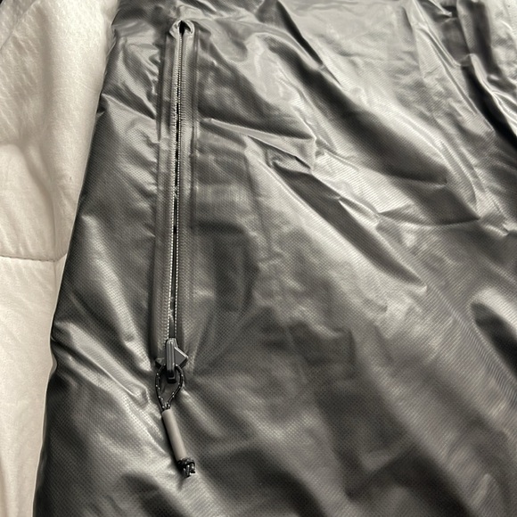 Columbia Titanium waterproof black womens jacket xl. Never worn. - Picture 3 of 8